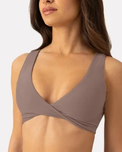 PAVOI Low Support Bras|Bras-Athleisure Twist-Front Reversible Low-Impact Sports Bra