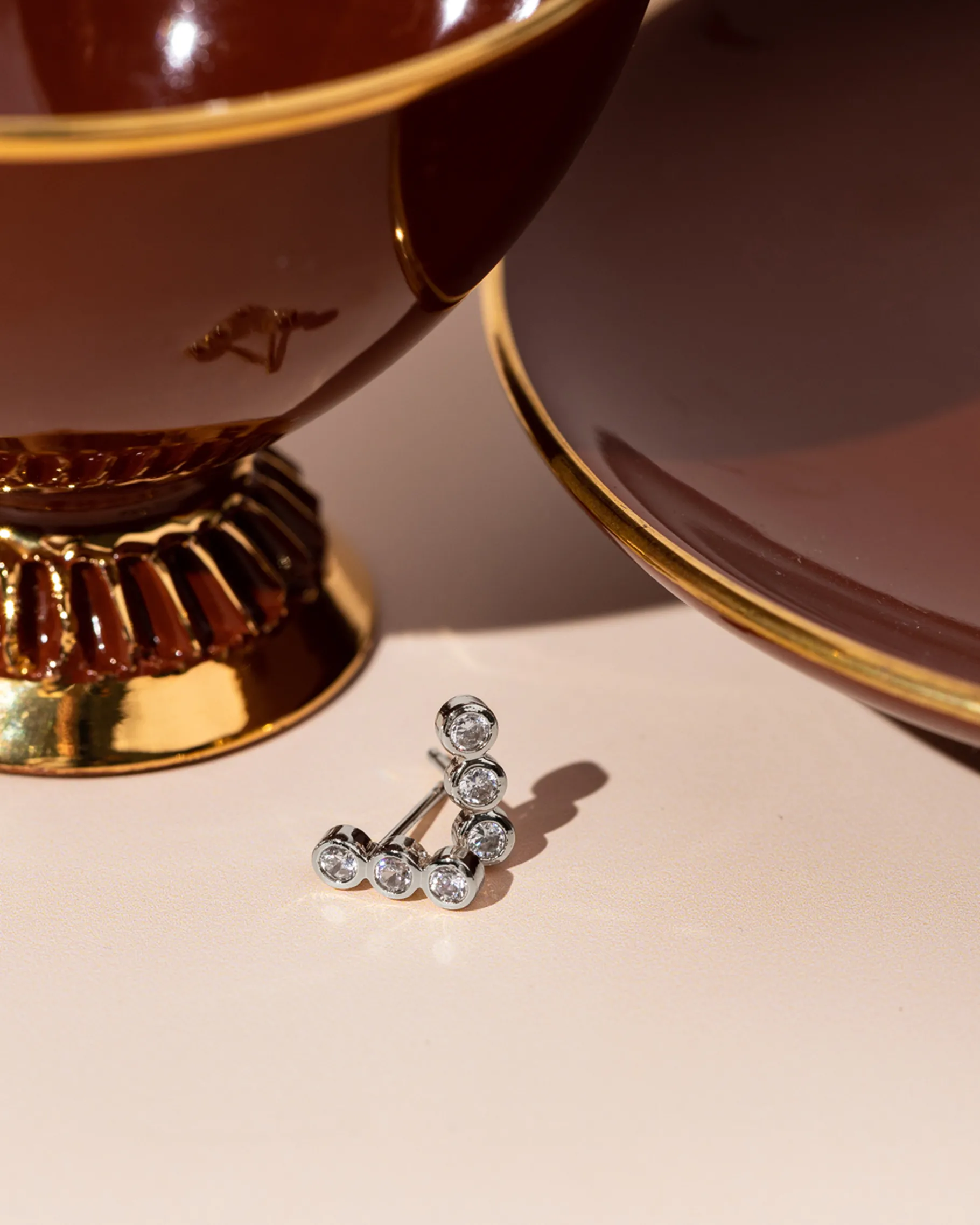 PAVOI Studs-Bar Round Stud