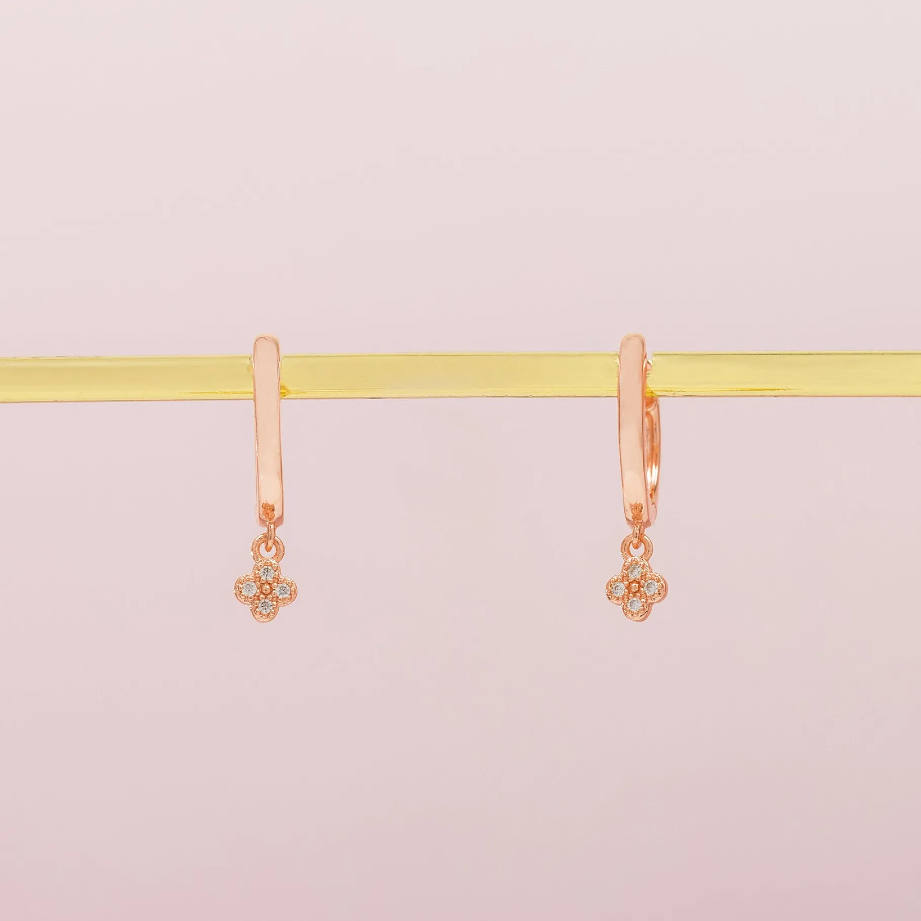 PAVOI Dangle & Threader|Huggies-Drop Clover Huggies