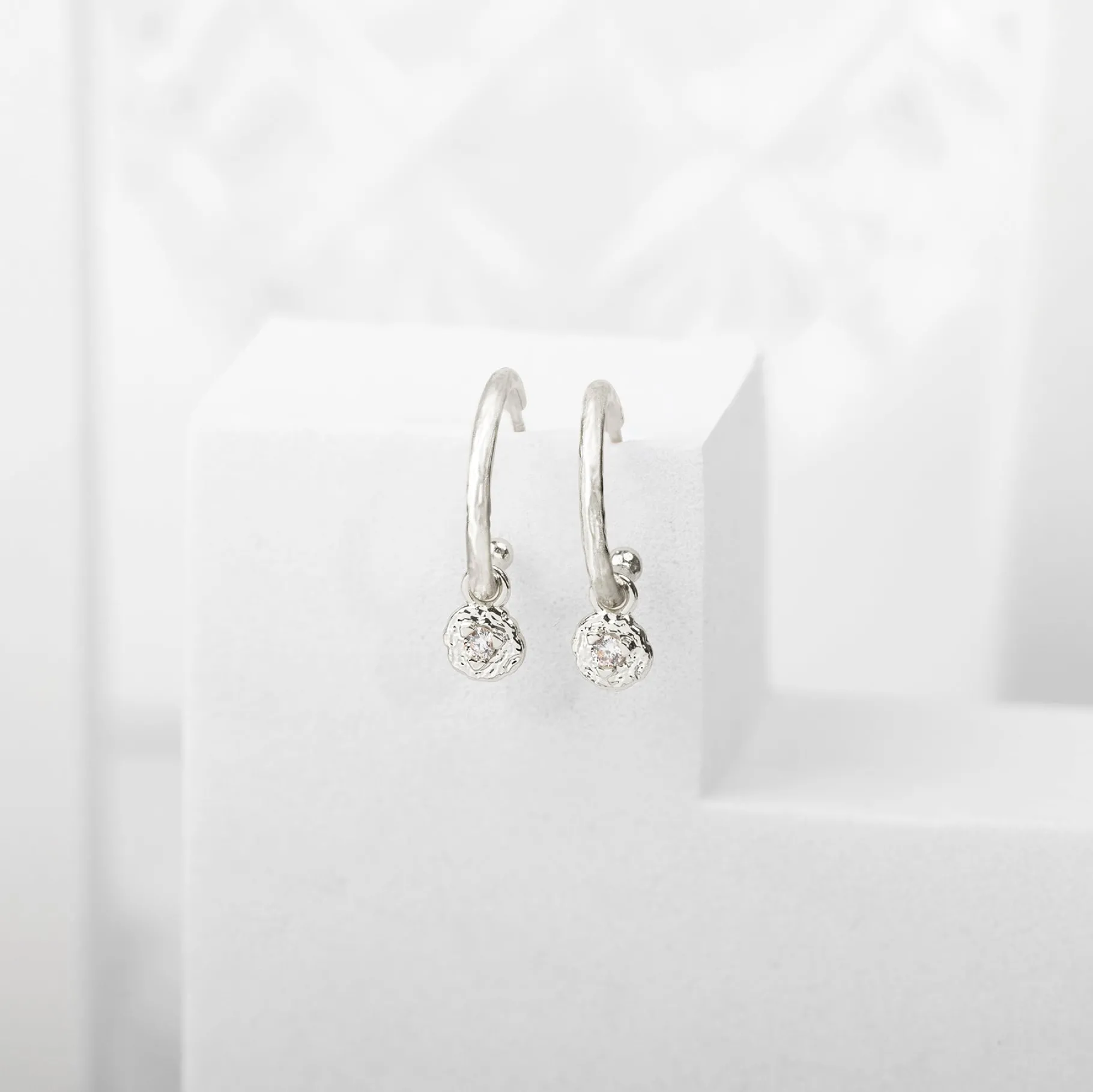 PAVOI Dangle & Threader|Hoops-Drop Hammered Hoops