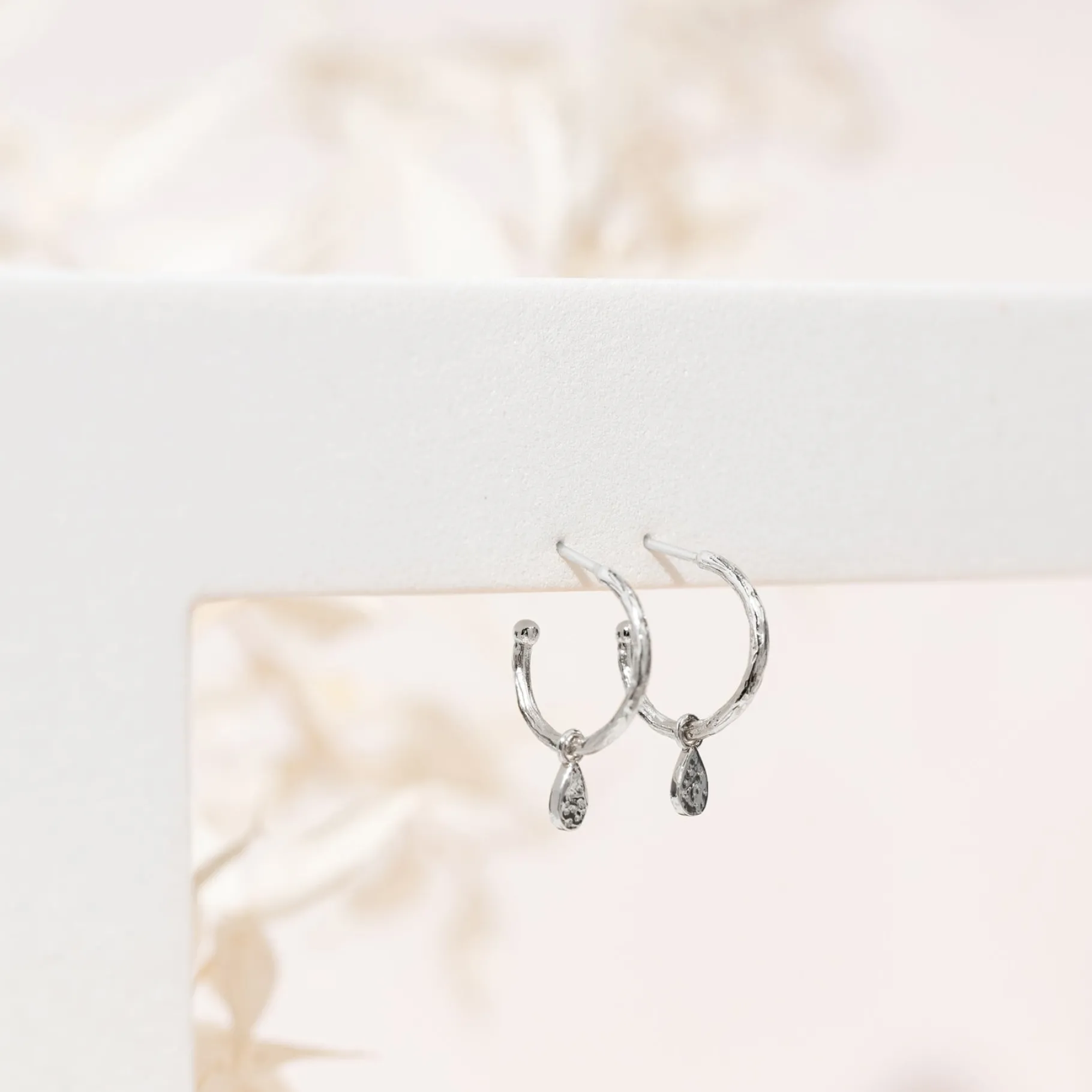 PAVOI Dangle & Threader|Hoops-Drop Hammered Hoops