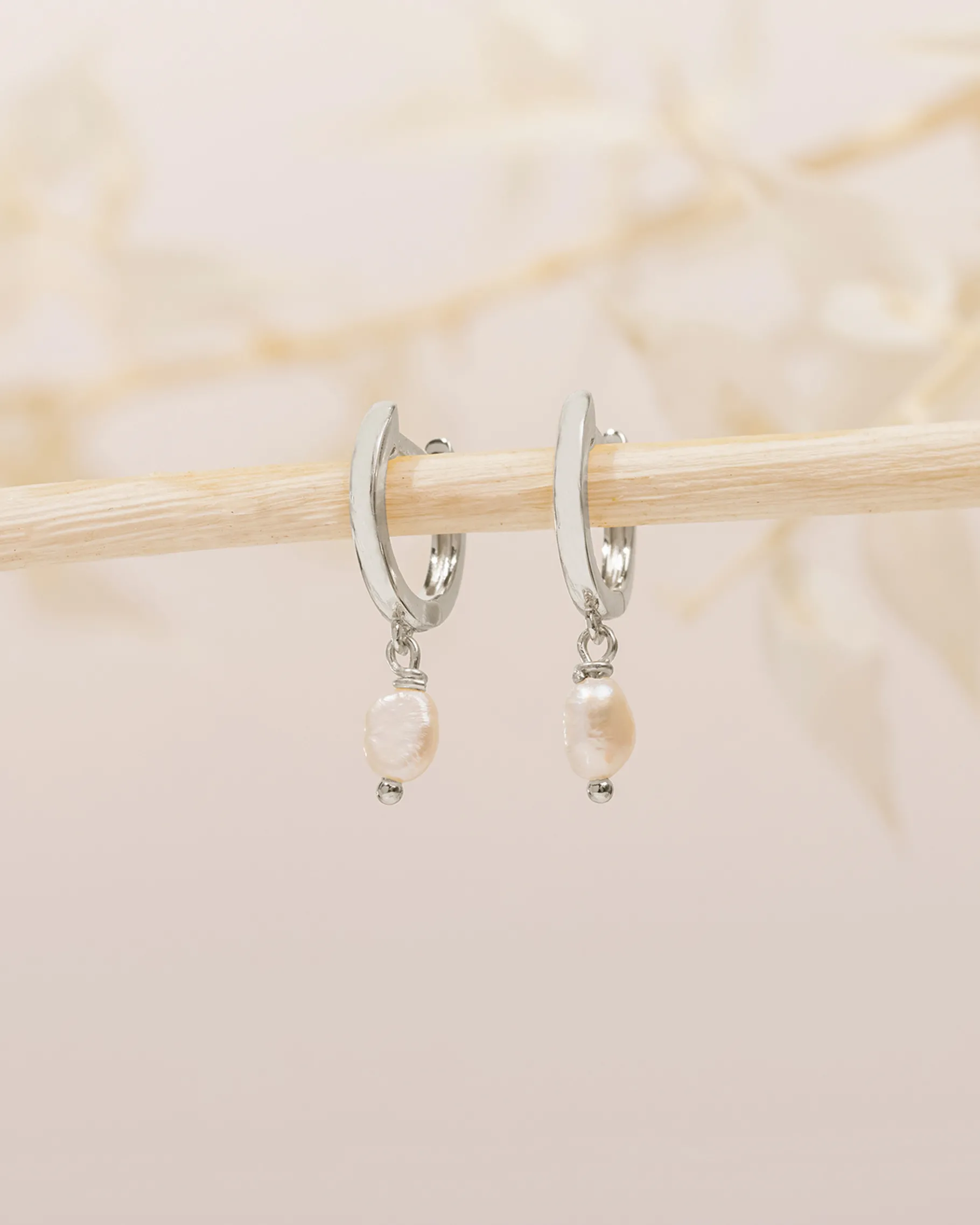 PAVOI Dangle & Threader|Huggies-Drop Pearl Huggies