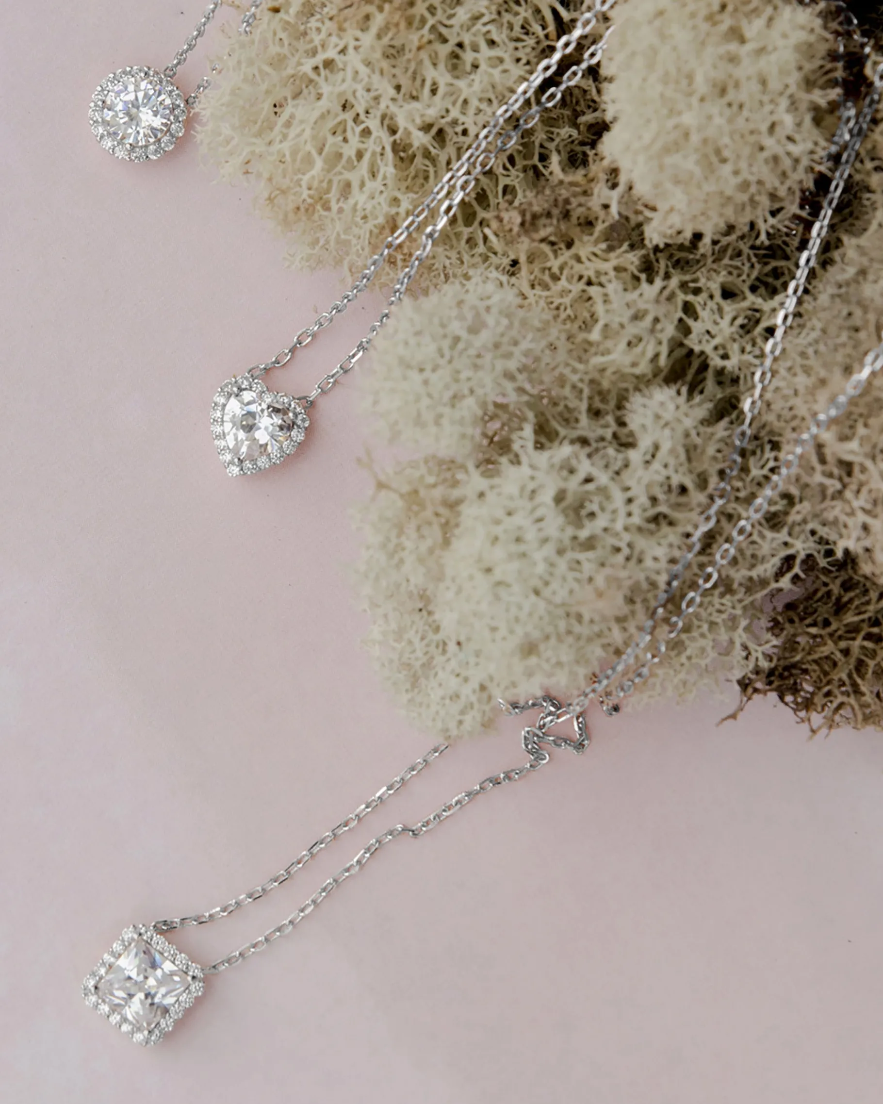 PAVOI Pendants-Heart Halo Necklace