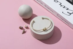 PAVOI Solitaire|Bangles-Love Knot bangle