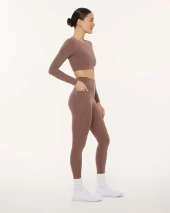 PAVOI Short & Long Sleeve Tops|Medium Support Bras-Medium-Impact Long Sleeve Workout Crop Top