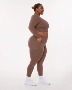 PAVOI Short & Long Sleeve Tops|Medium Support Bras-Medium-Impact Long Sleeve Workout Crop Top