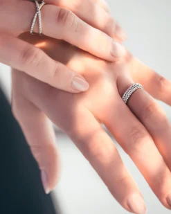 PAVOI Eternity-Mila Eternity Band