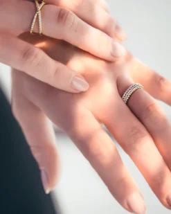 PAVOI Eternity-Mila Eternity Band