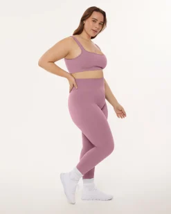PAVOI Full Length-Seamless Ribbed Full-Length High-Waisted Leggings