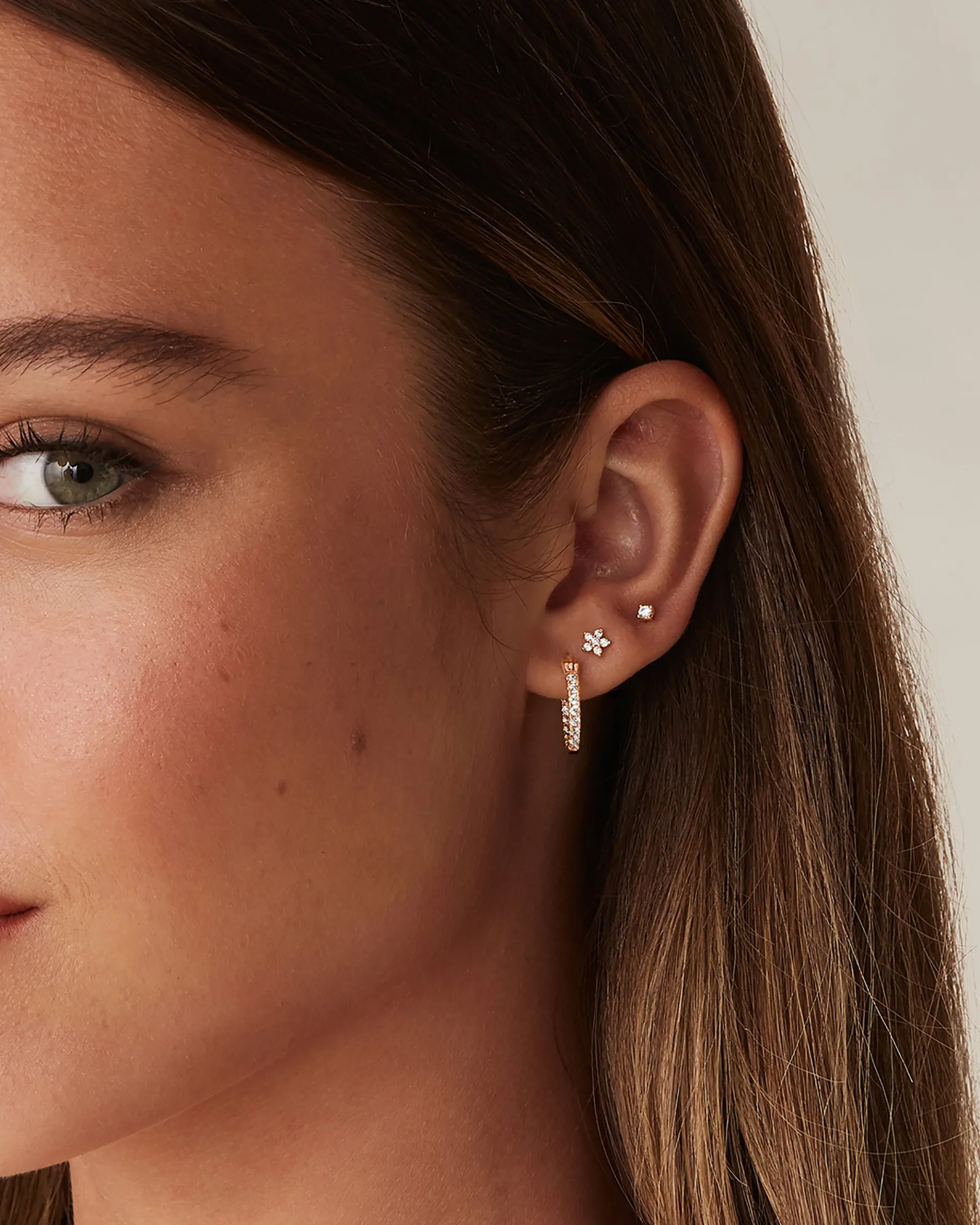 PAVOI Flat Backs|Studs-Shinny Flower Stud Screw Back Earrings
