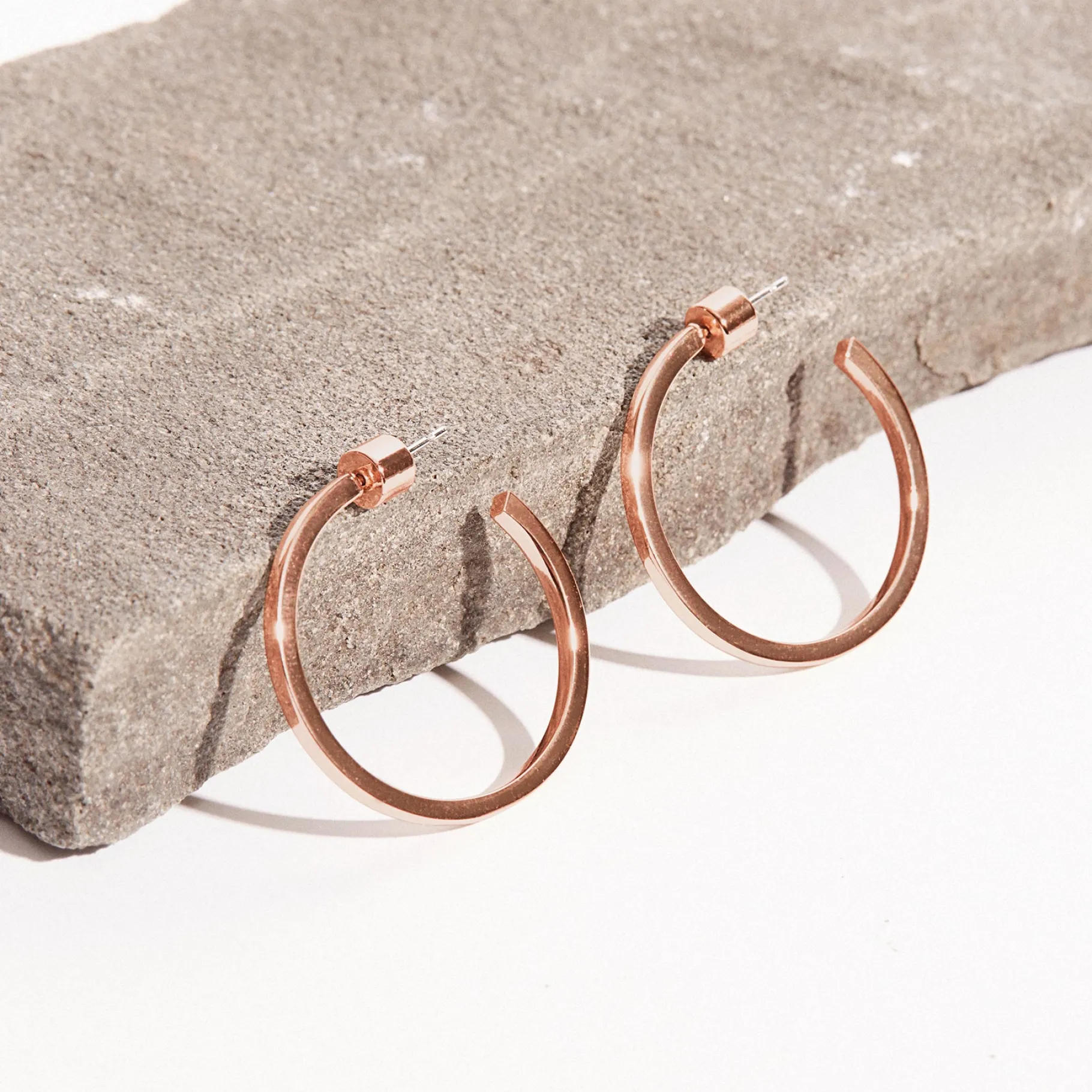 PAVOI Hoops-Square Edge Open Hoop