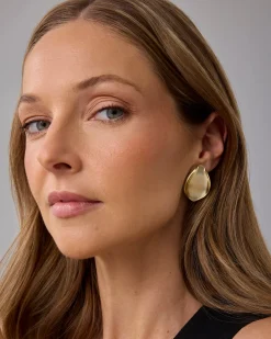 PAVOI Statement|Studs-Textured Teardrop Studs