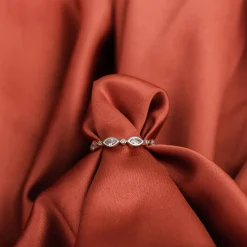PAVOI Eternity-Vrai Stacking Ring